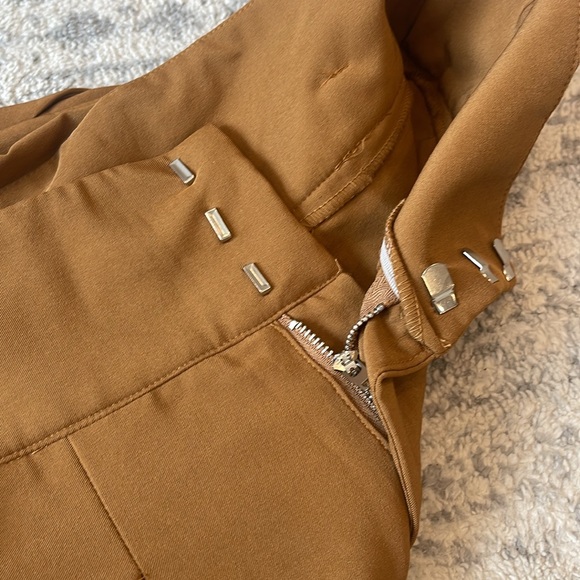 Women’s tan wide leg medium size 6 work office pants - Picture 7 of 7